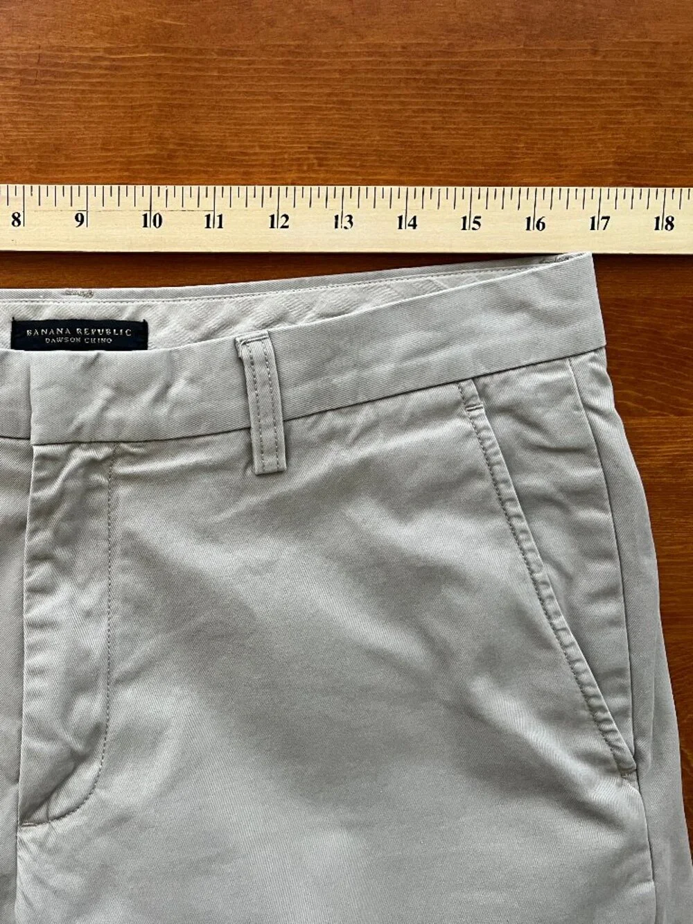 Men's Banana Republic Pants, Dawson Chino, Khaki, 33x32, EC!